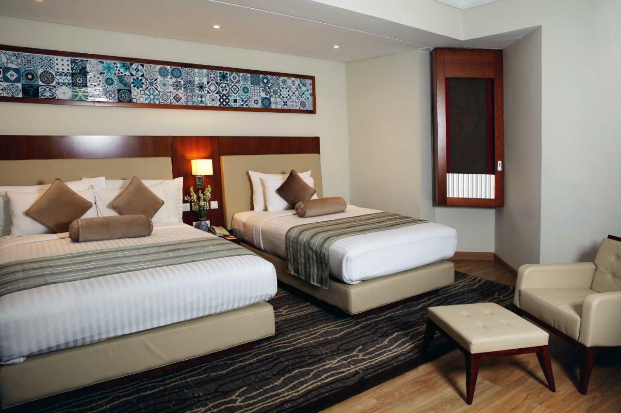 Avari Xpress Multan Exterior photo